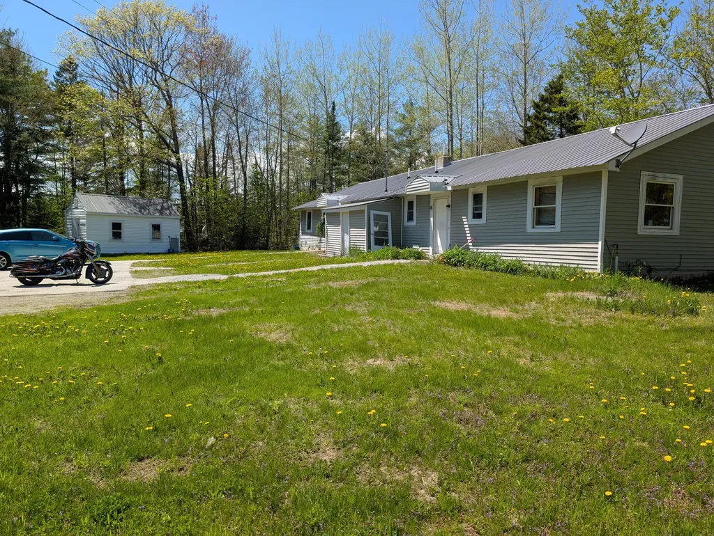 46 Boston Road Winterport ME 04496