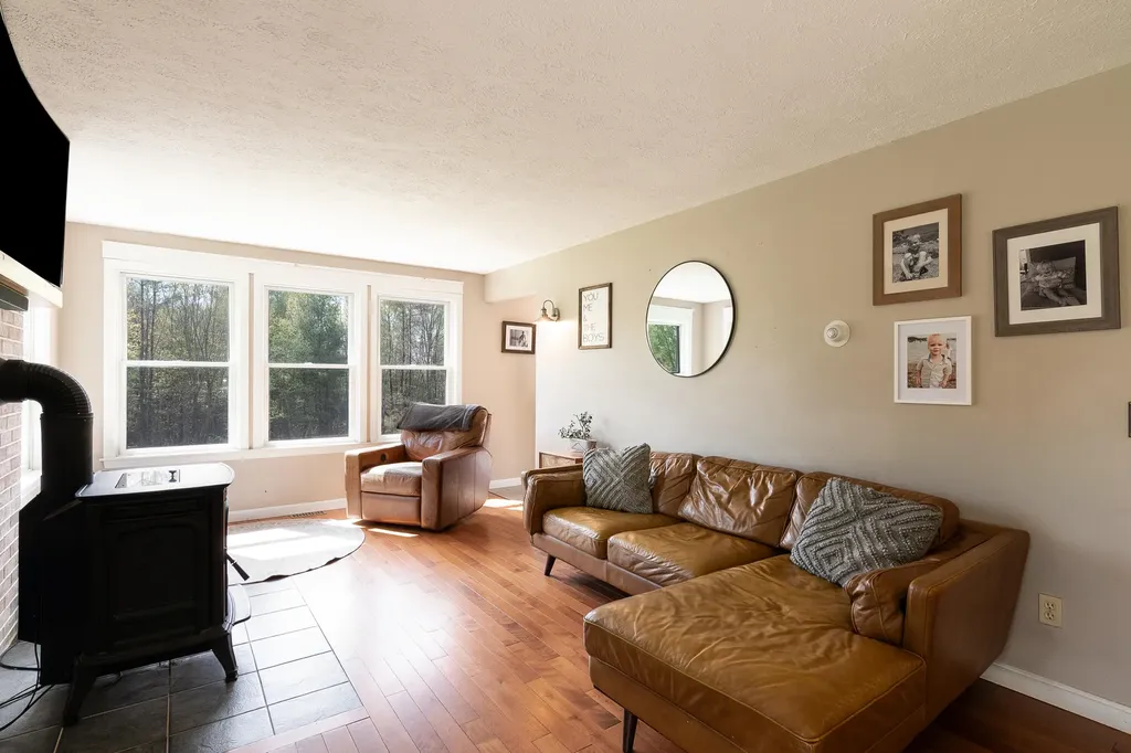 264 Seamon Road Farmington ME 04938