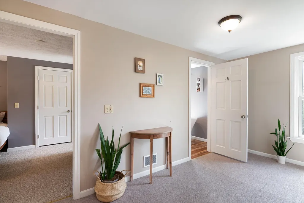 264 Seamon Road Farmington ME 04938