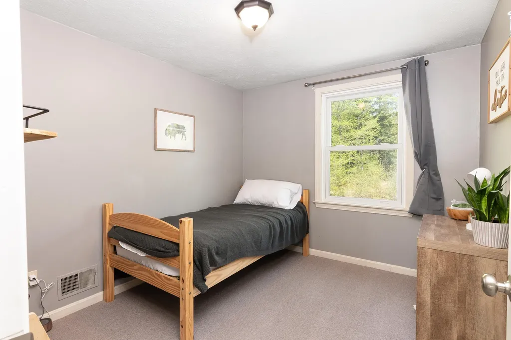 264 Seamon Road Farmington ME 04938