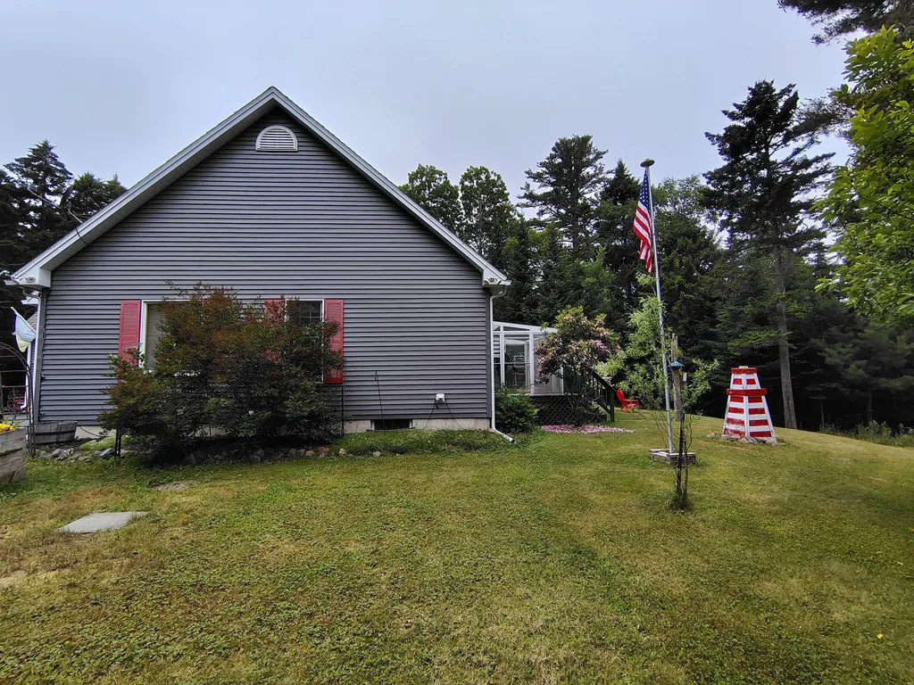 100 Weber Lane Calais ME 04619