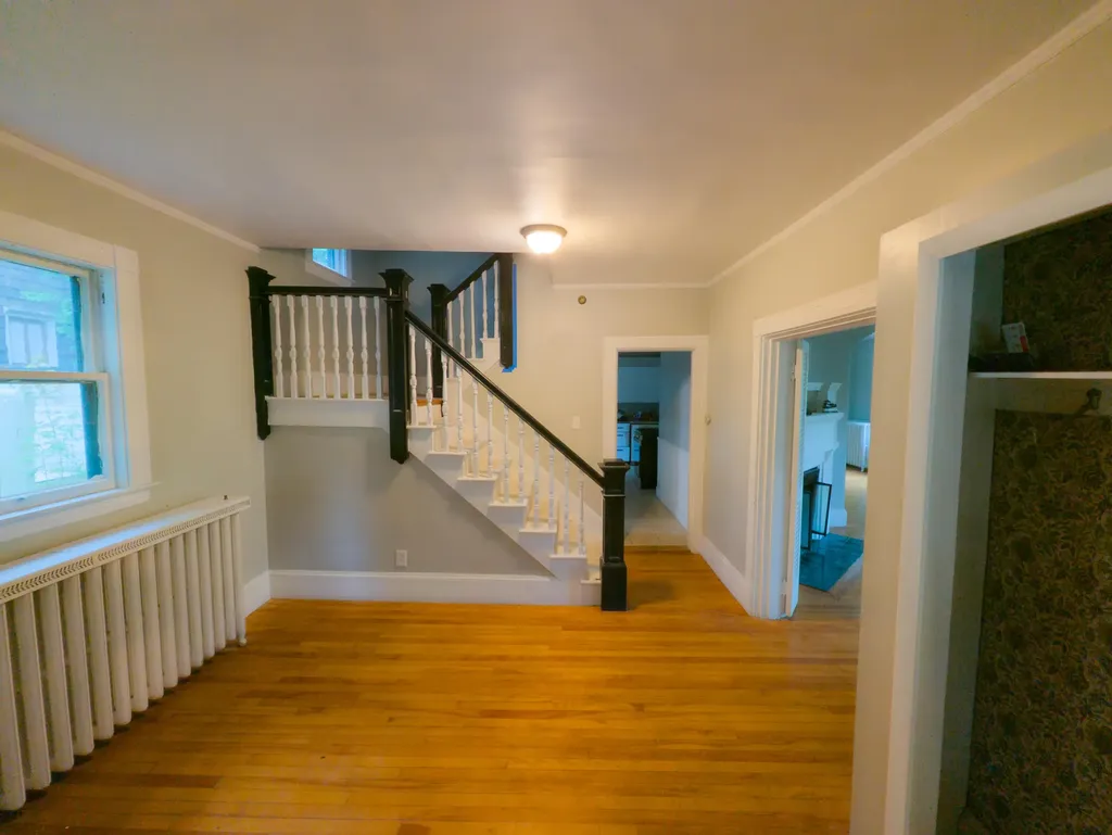 325 Court Street Auburn ME 04210