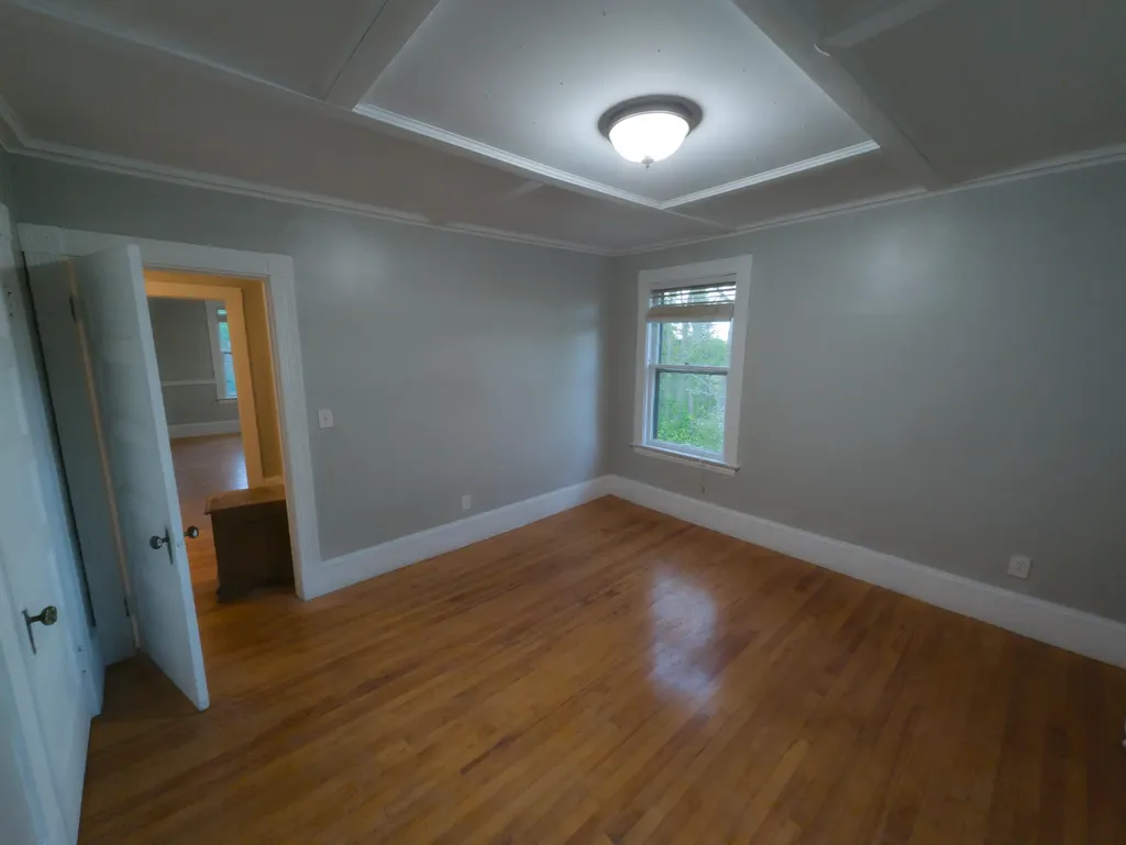 325 Court Street Auburn ME 04210