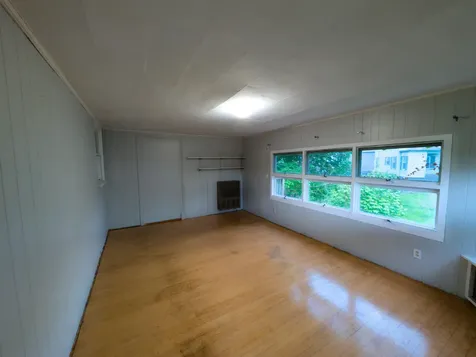 325 Court Street Auburn ME 04210