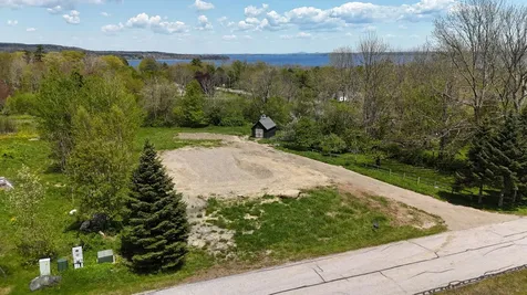 13 Old Stone Road Lincolnville ME 04849