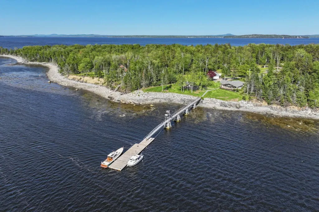 1588 Turtle Head Road Islesboro ME 04848