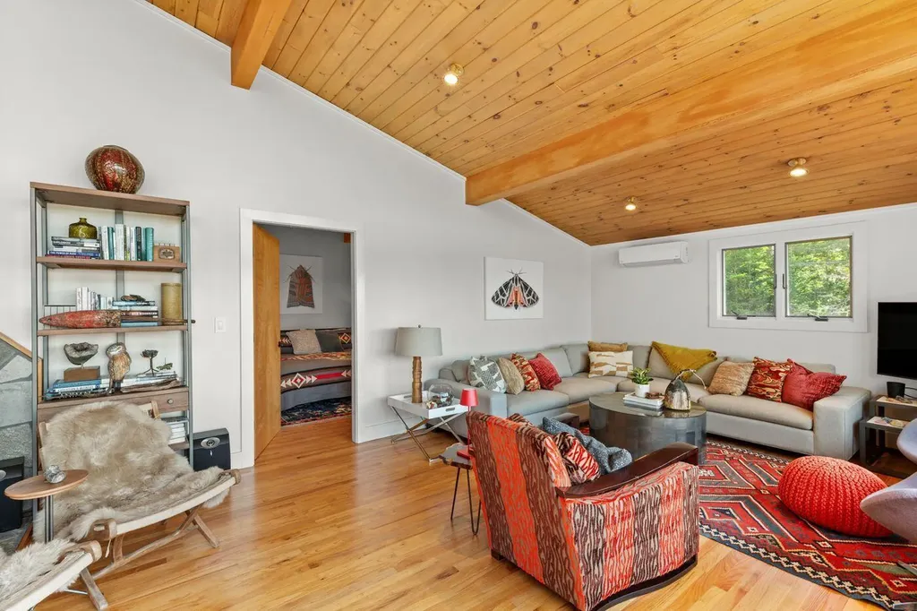 1588 Turtle Head Road Islesboro ME 04848