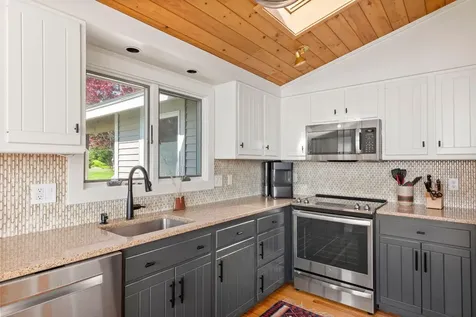 1588 Turtle Head Road Islesboro ME 04848