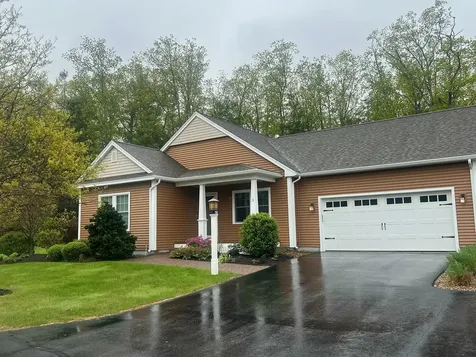 3 Dipper Road Cape Elizabeth ME 04107