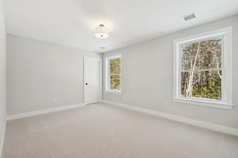2 Washburn Farm Lane Kittery ME 03905