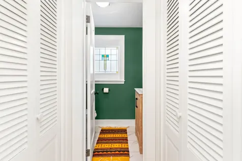 94 Leighton Road Falmouth ME 04105