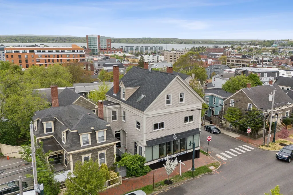 377 Cumberland Avenue Portland ME 04101