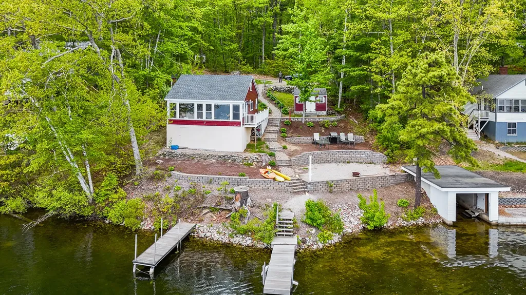 72 Logan Circle Waterboro ME 04030