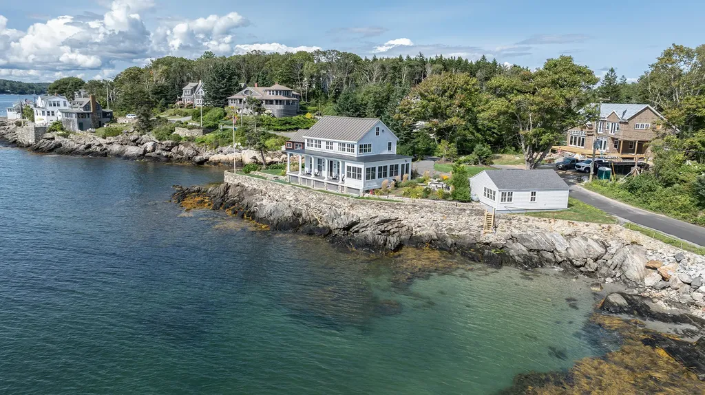 220 Shore Road Boothbay ME 04544