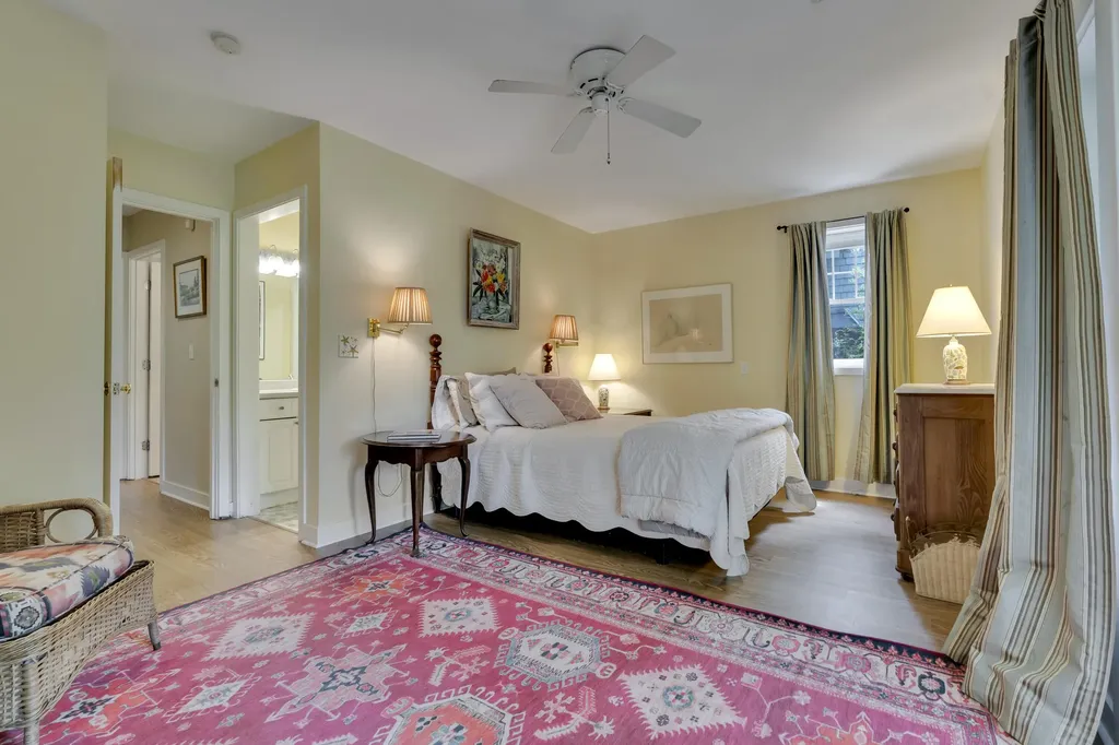 2 Round Cove Lane Phippsburg ME 04562