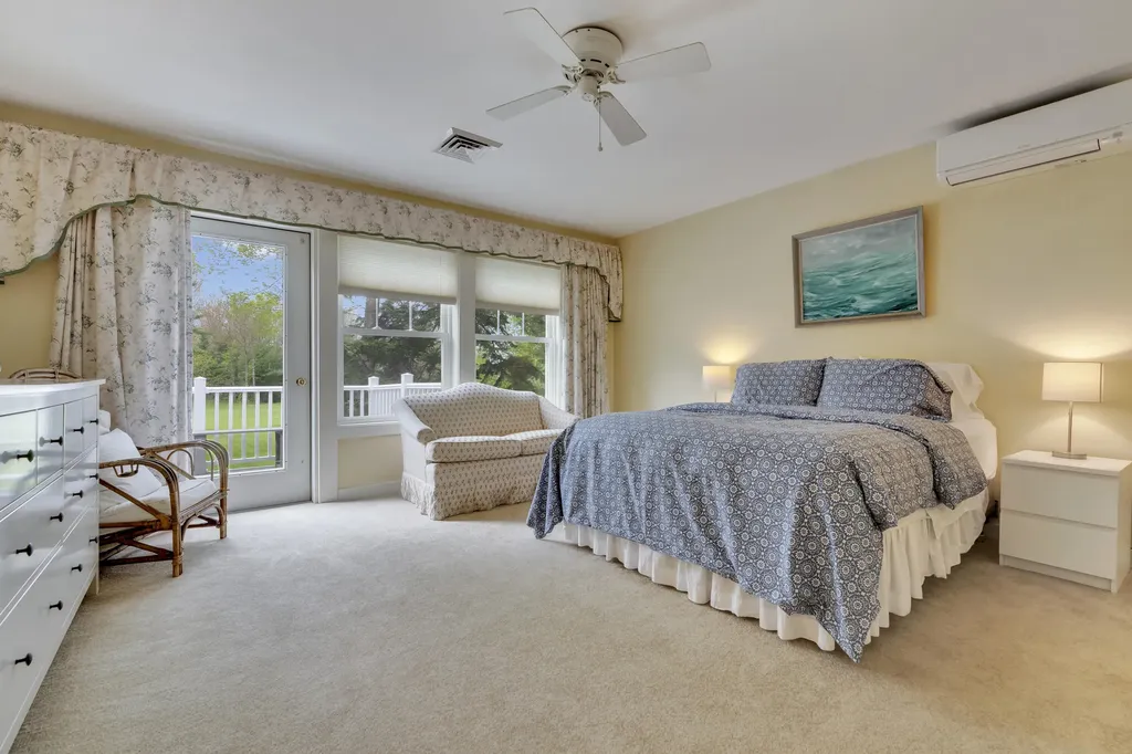 2 Round Cove Lane Phippsburg ME 04562