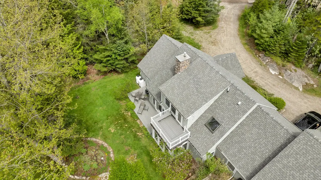2 Round Cove Lane Phippsburg ME 04562