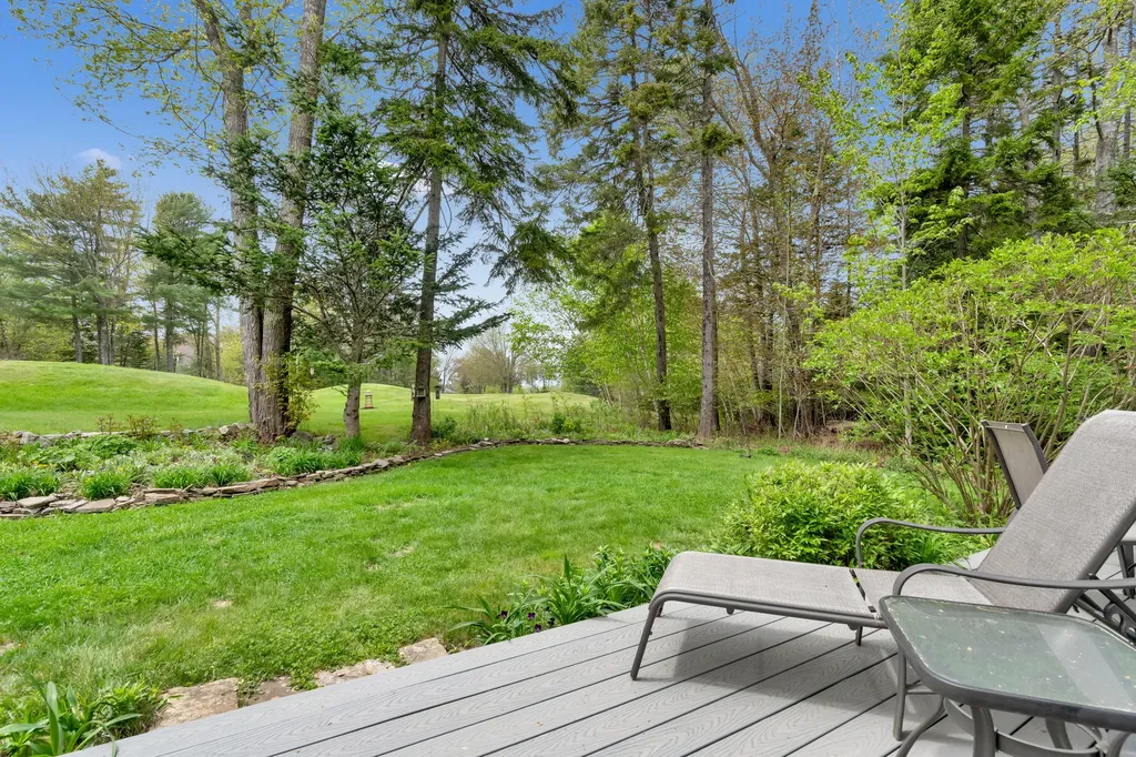 2 Round Cove Lane Phippsburg ME 04562