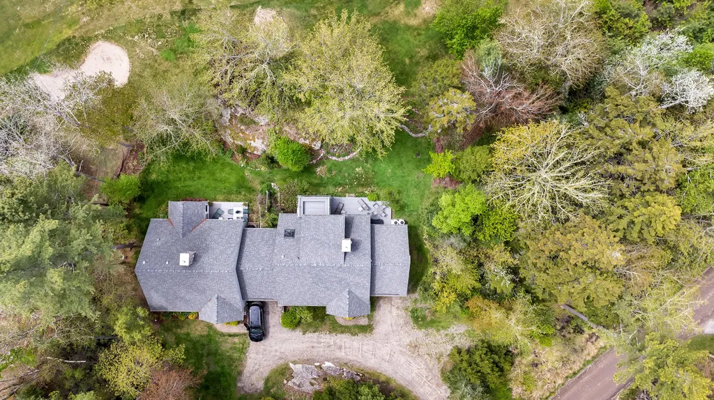 2 Round Cove Lane Phippsburg ME 04562