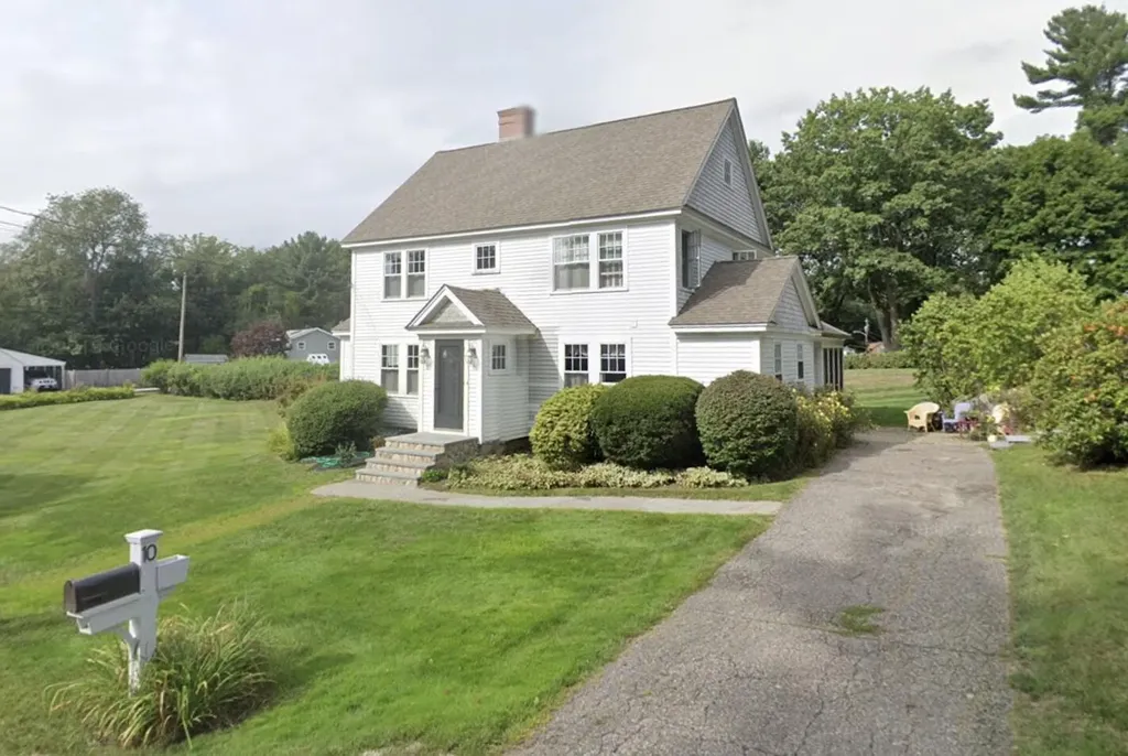 10 Bond Road Kittery ME 03905