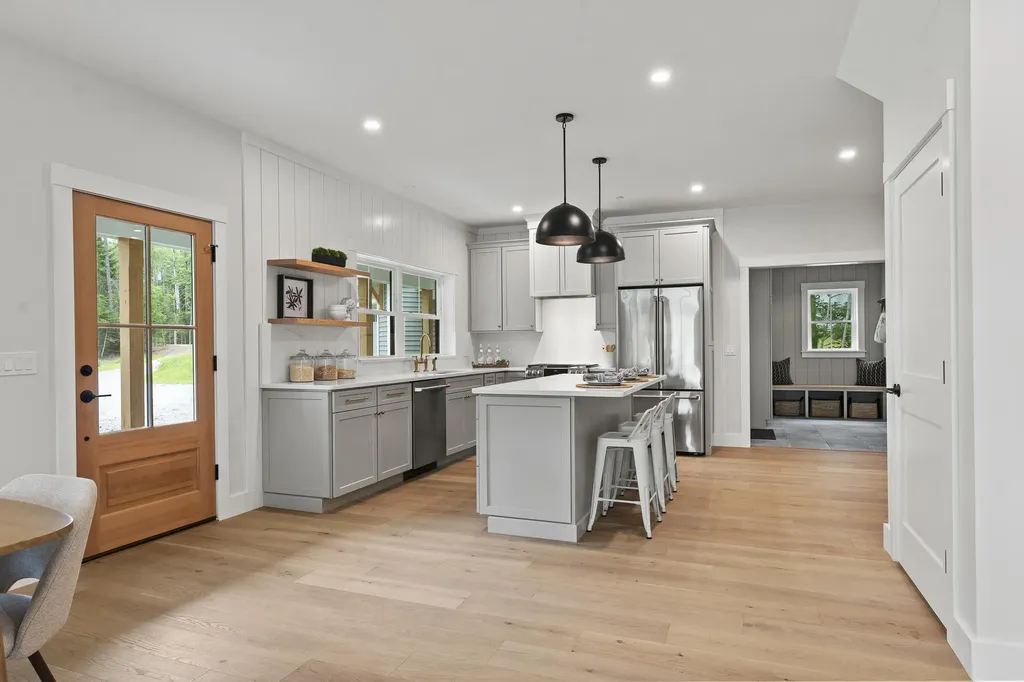 27 Driftwood Tide Lane Harpswell ME 04079