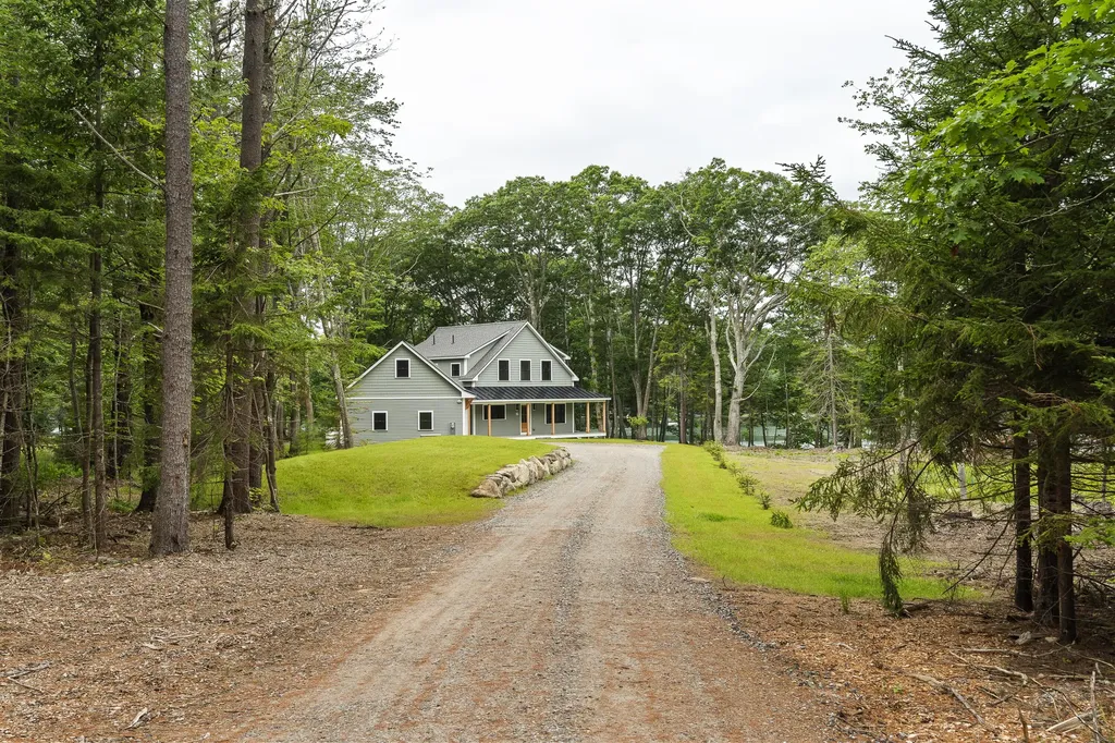 27 Driftwood Tide Lane Harpswell ME 04079