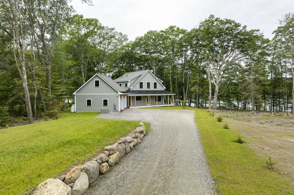 27 Driftwood Tide Lane Harpswell ME 04079