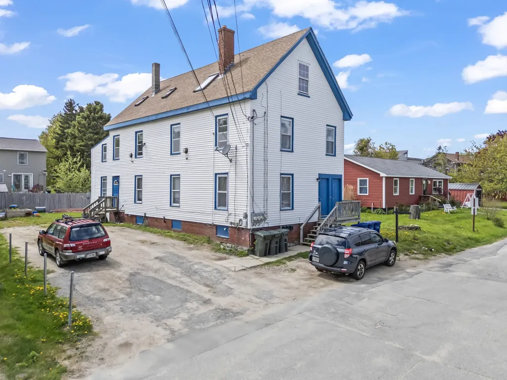 69 Stanford Street South Portland ME 04106