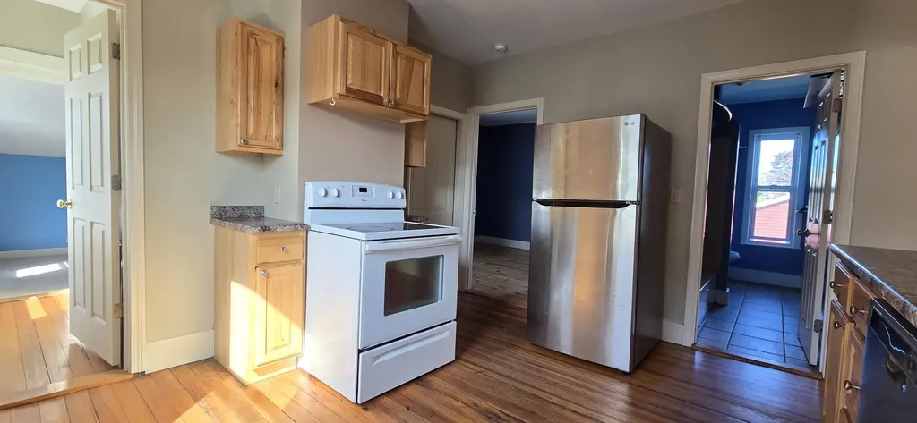 69 Stanford Street South Portland ME 04106