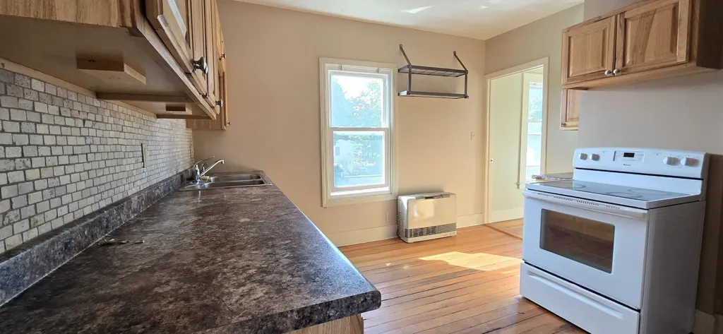 69 Stanford Street South Portland ME 04106