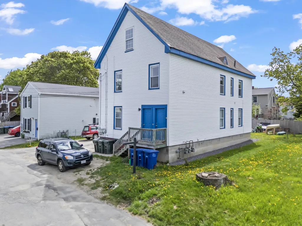 69 Stanford Street South Portland ME 04106