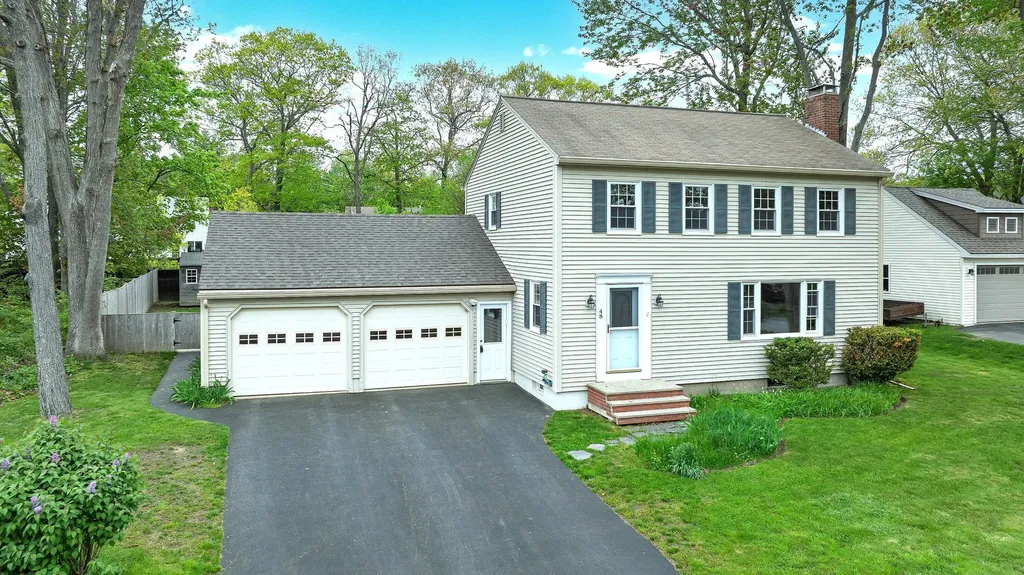 48 Christy Road Portland ME 04103