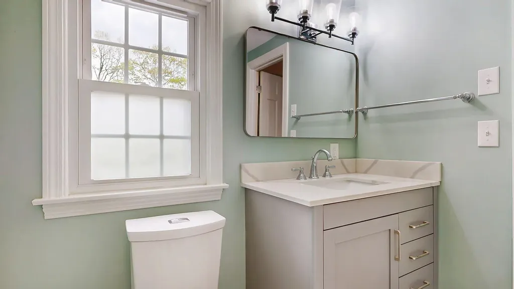 48 Christy Road Portland ME 04103