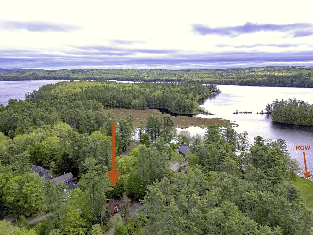 107 Meadow Road Raymond ME 04071