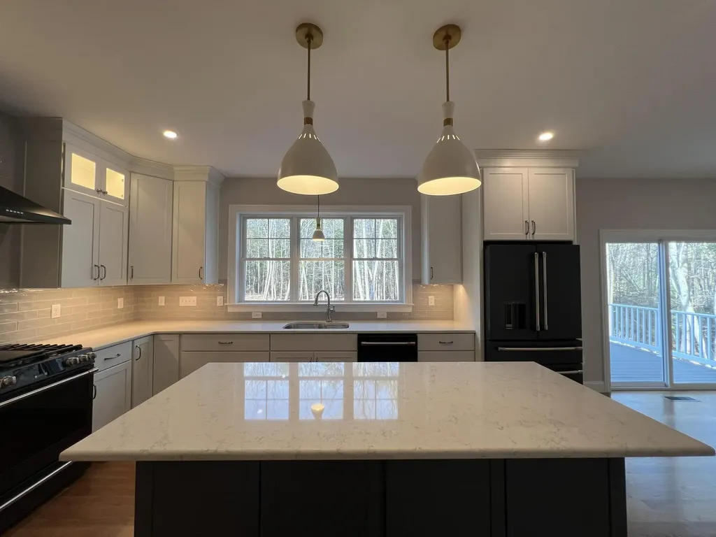 18 Washburn Farm Lane Kittery ME 03905