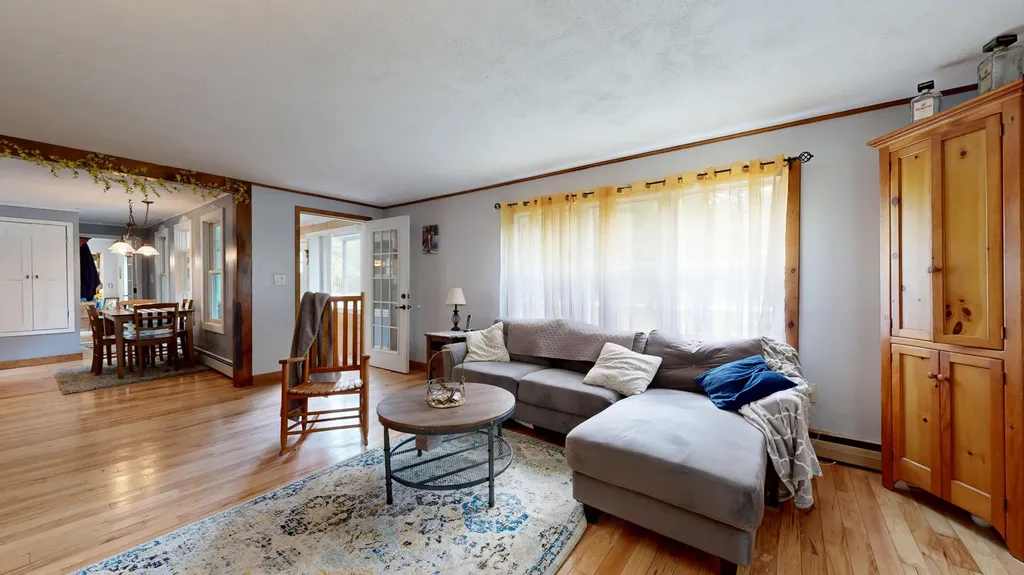 76 School Street Baldwin ME 04024