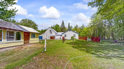 76 School Street Baldwin ME 04024