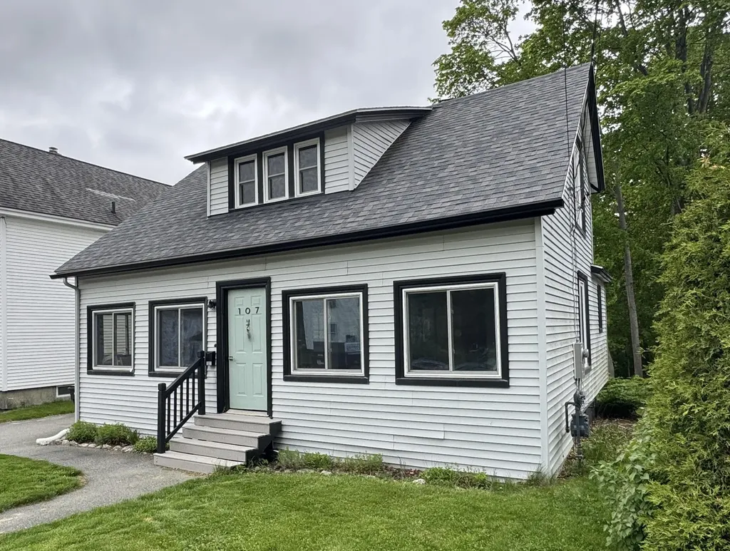 107 Jackson Street Bangor ME 04401