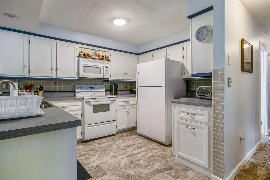 19 Rumery Road Lyman ME 04002