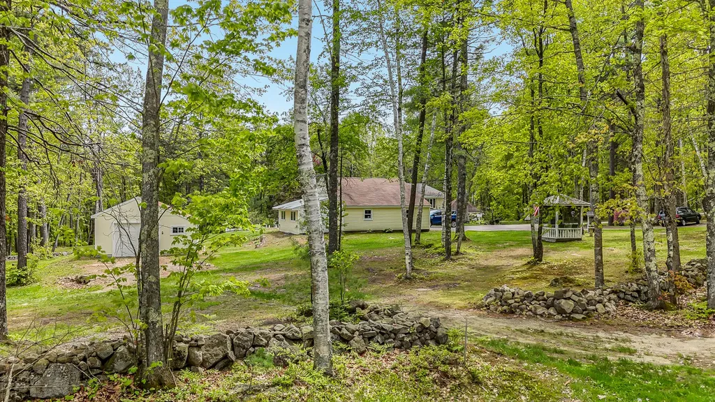 19 Rumery Road Lyman ME 04002