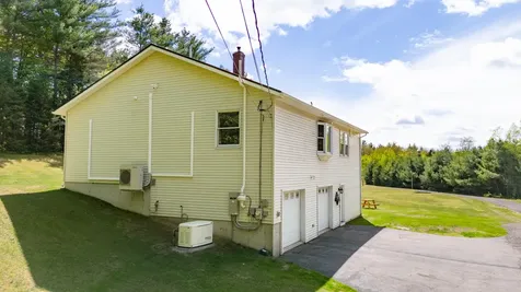 1301 Hallowell Road Durham ME 04222