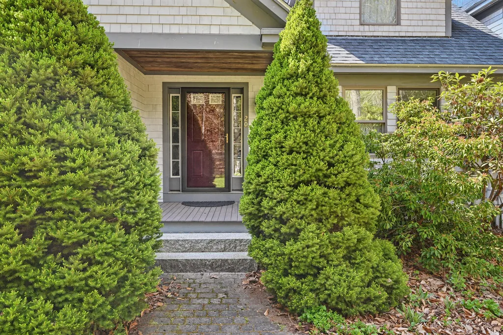20 Eagle Point Road Bath ME 04530