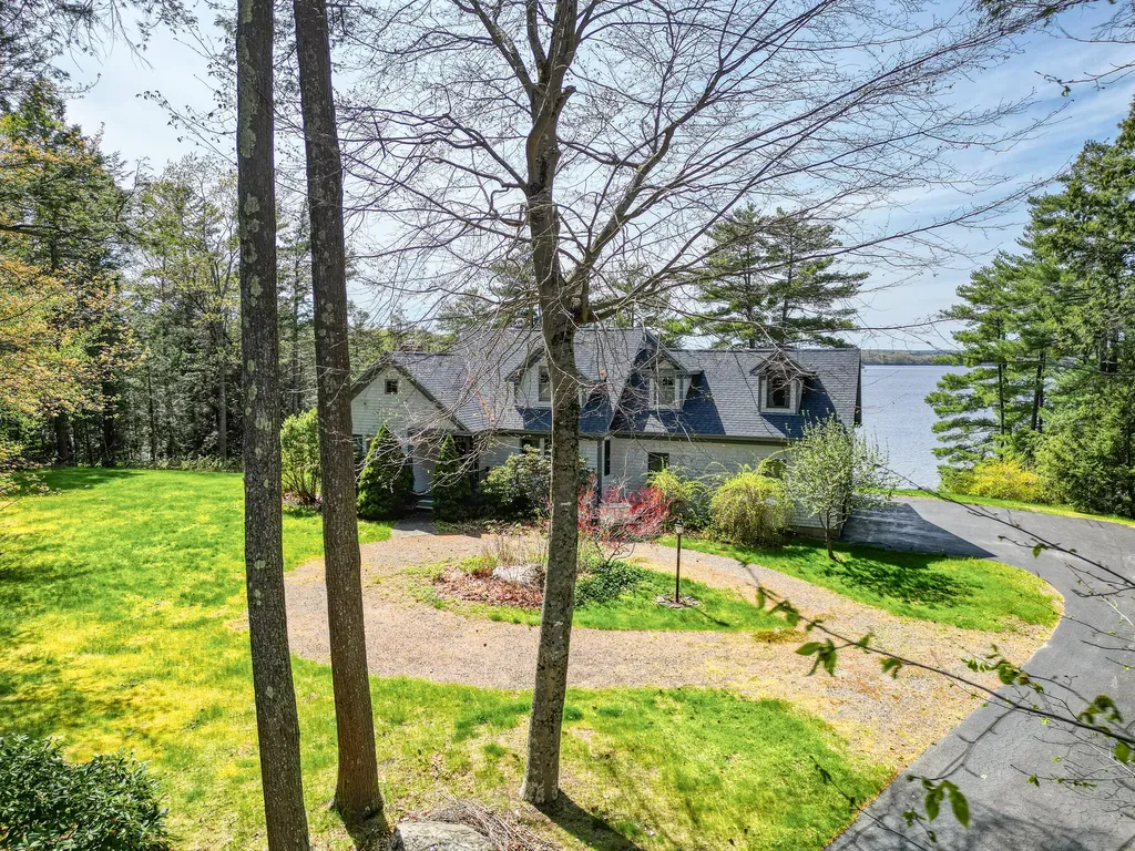 20 Eagle Point Road Bath ME 04530