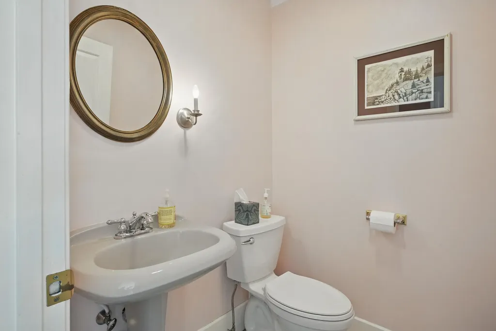 20 Eagle Point Road Bath ME 04530