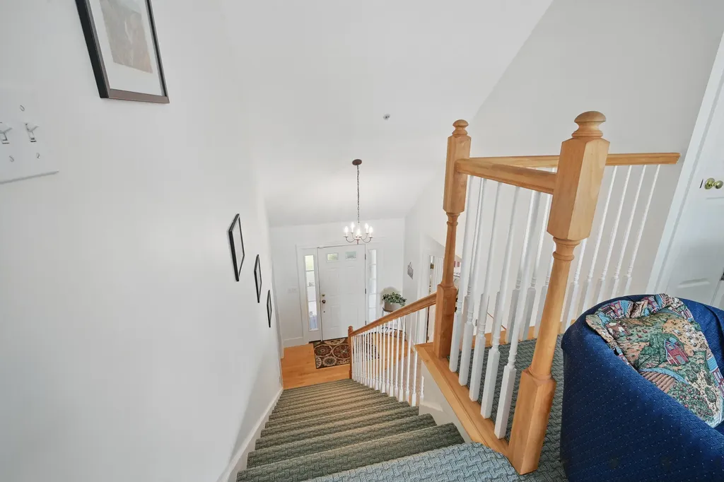 20 Eagle Point Road Bath ME 04530