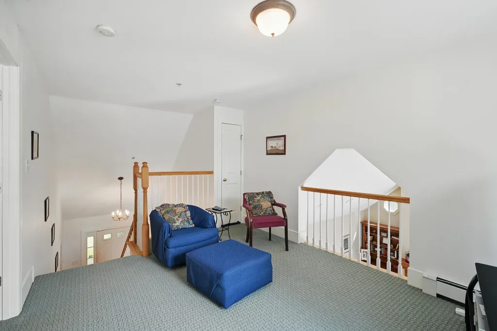 20 Eagle Point Road Bath ME 04530