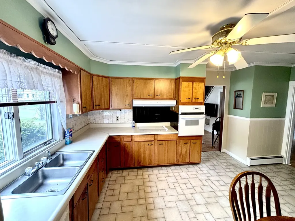 187 Maine Avenue Millinocket ME 04462