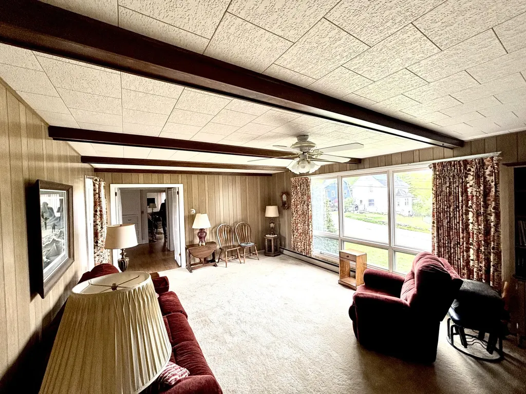 187 Maine Avenue Millinocket ME 04462