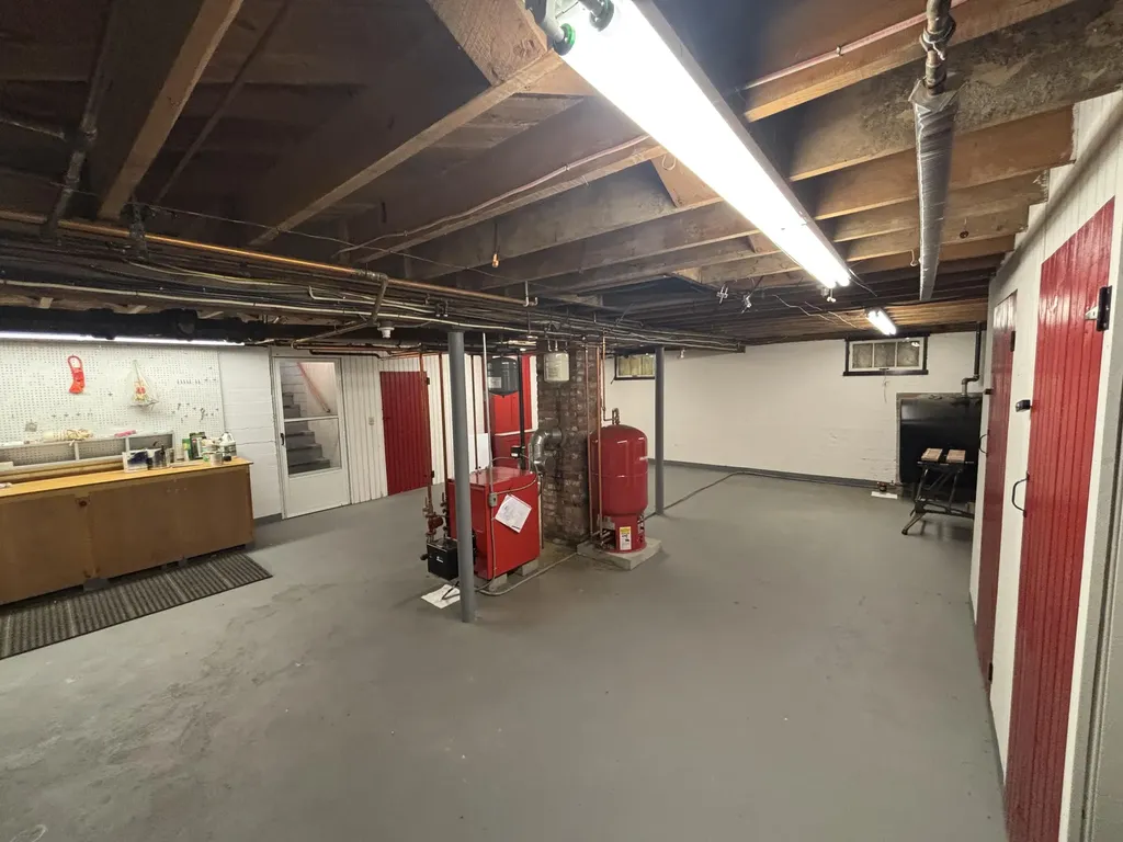187 Maine Avenue Millinocket ME 04462