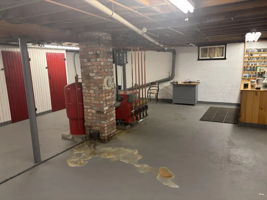 187 Maine Avenue Millinocket ME 04462